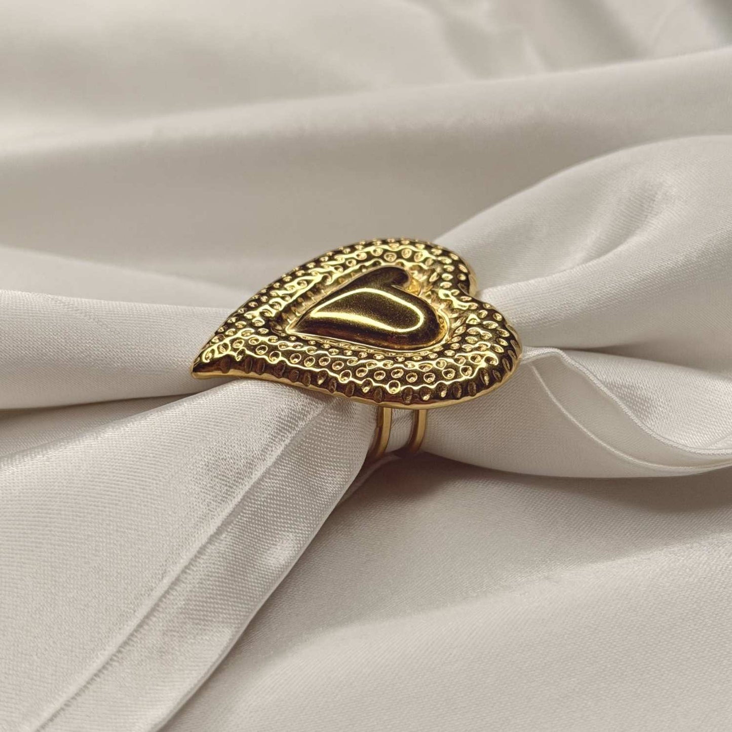 Amour Ring