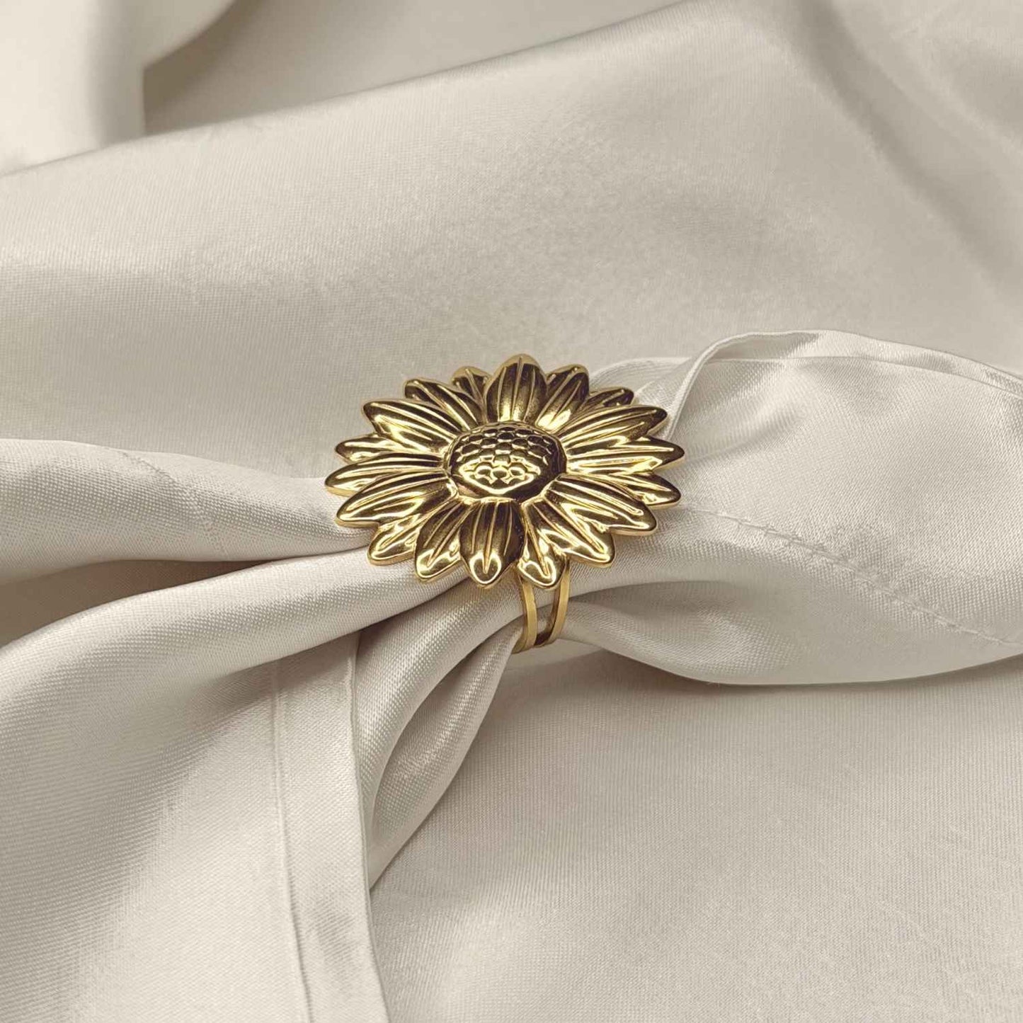 Daisy Ring